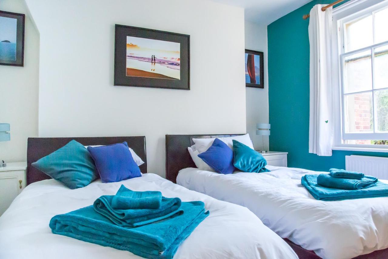 Seagulls Nest Beachfront With 3 Bedrooms Hastings